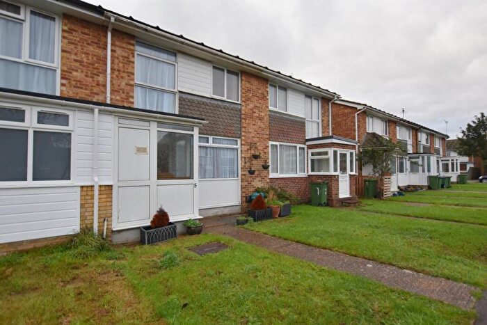 3 Bedroom Terraced House For Sale In Martins Way, Hythe, CT21