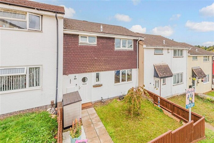 3 Bedroom Terraced House For Sale In Anson Close, Walderslade, Chatham, Kent, ME5