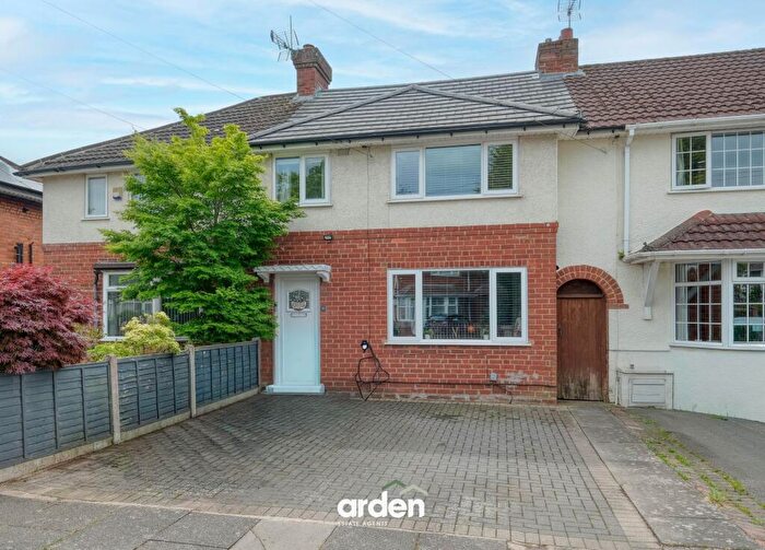3 Bedroom Terraced House For Sale In Sladepool Farm Road, Birmingham, B14
