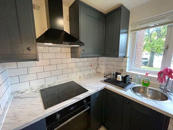 1 Bedroom Property To Rent In Bloomsbury Way, Lichfield, WS14