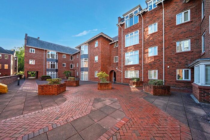 2 Bedroom Flat For Sale In Station Road, Central Place Station Road, SK9
