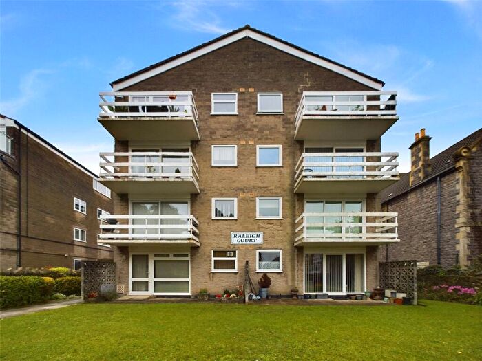 2 Bedroom Flat For Sale In Clarence Road North, Weston-super-Mare, North Somerset, BS23