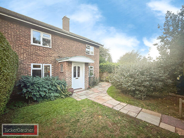 3 Bedroom End Of Terrace House To Rent In Sladwell Close, Grantchester, CB3