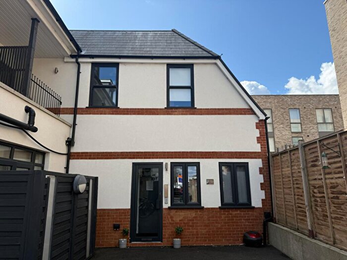 Studio To Rent In B Stafford Road, Wallington, SM6