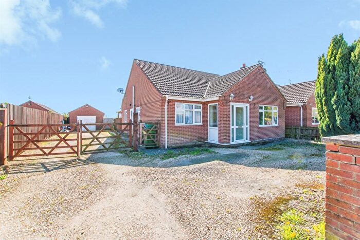 4 Bedroom Detached Bungalow For Sale In Smeeth Road, Marshland St. James, Wisbech, PE14