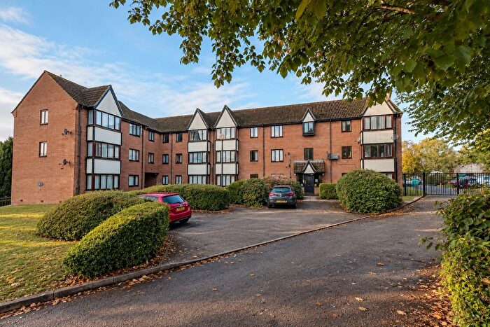 1 Bedroom Flat To Rent In Petunia Court, Luton, Bedfordshire, LU3