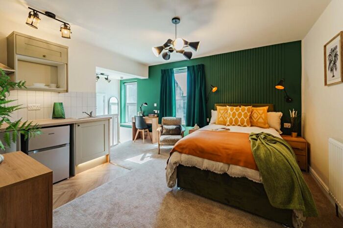 Studio To Rent In Room, Rosehill Street, DE23