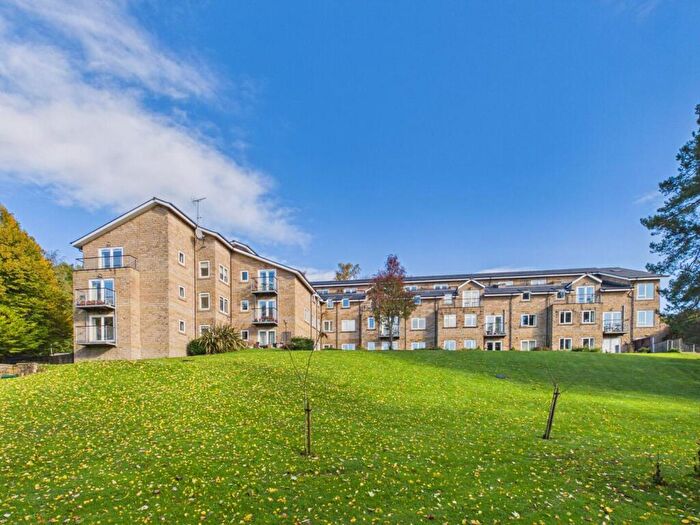 2 Bedroom Apartment For Sale In Townhead Road, Sheffield, S17