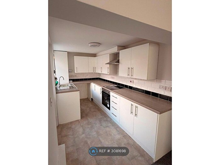 3 Bedroom Terraced House To Rent In Brenda Road, Hartlepool, TS25