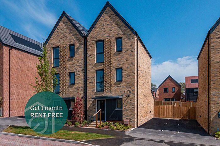 4 Bedroom Semi-Detached House To Rent In Leaf Living Oakhurst At Brookleigh, Burgess Hill, Nf, RH15