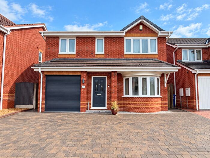 4 Bedroom Detached House For Sale In Ashton Park Drive, Brierley Hill, DY5