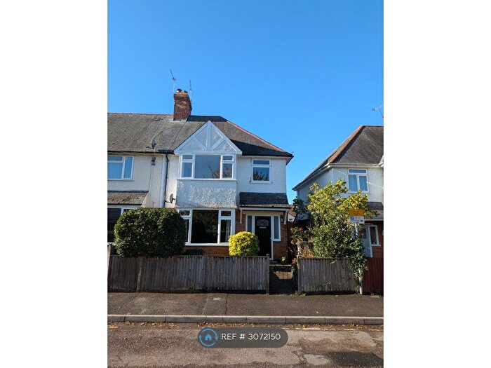 3 Bedroom End Of Terrace House To Rent In Cranmer Road, Taunton, TA1