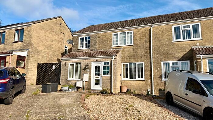 4 Bedroom Semi-Detached House For Sale In John Gunn Close, Chard, Somerset, TA20