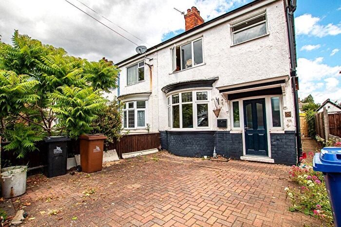 3 Bedroom Semi-Detached House To Rent In St Helens Avenue, Scartho, Grimsby, N E Lincs, DN33
