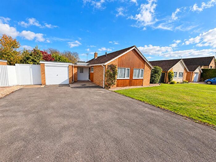 3 Bedroom Detached Bungalow To Rent In Swindon Village, Cheltenham, GL51