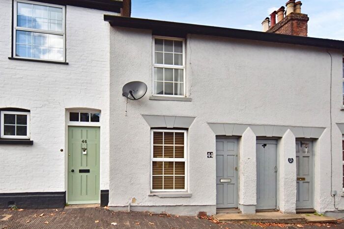 2 Bedroom Terraced House For Sale In Town Hill, West Malling, ME19