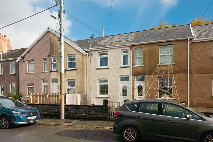 3 Bedroom Terraced House For Sale In Station Road, Ystradgynlais, Swansea, SA9