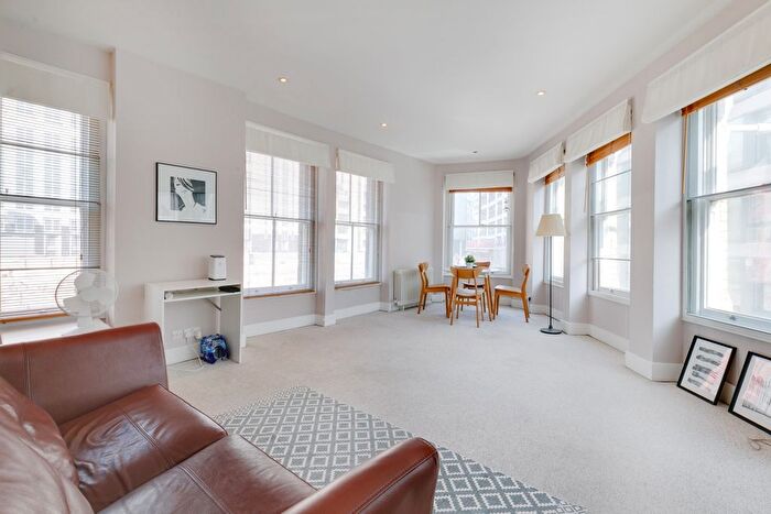 1 Bedroom Flat To Rent In Poppins Court, Epc: B, EC4A