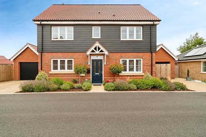 3 Bedroom Detached House For Sale In Smith Way, Stradbroke, Eye, IP21
