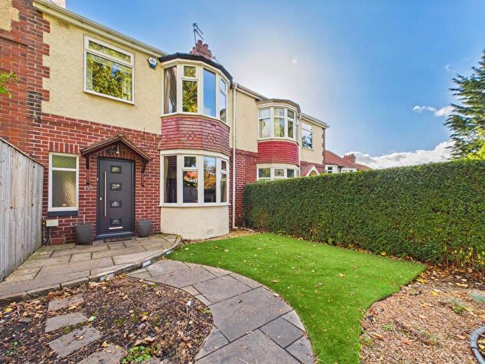 4 Bedroom End Of Terrace House For Sale In Cedar Crescent, Low Fell, NE9
