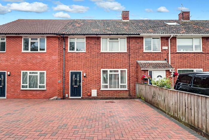 3 Bedroom Terraced House For Sale In Moorfield Road, Exmouth, EX8