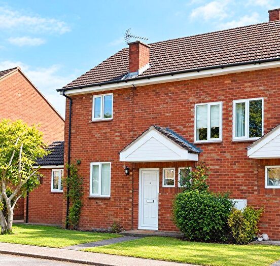 2 Bedroom Semi-Detached House To Rent In Lincoln Road, Upwood, PE26