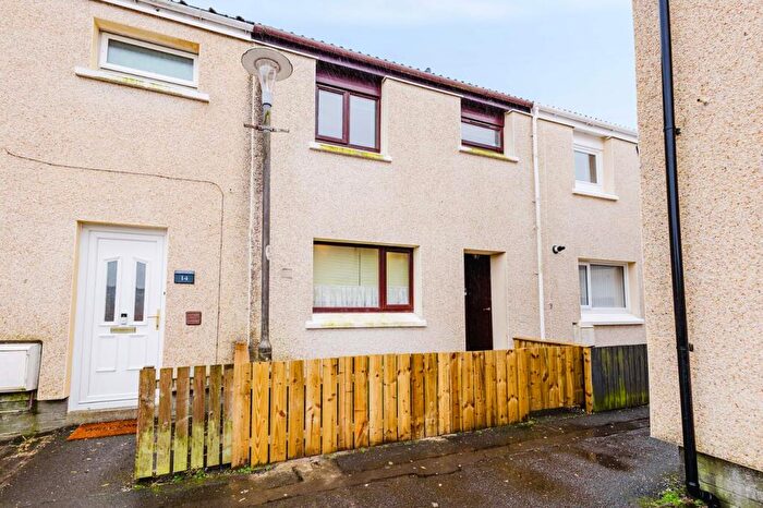 3 Bedroom Terraced House For Sale In Albert Wynd, Stewarton, Kilmarnock, KA3