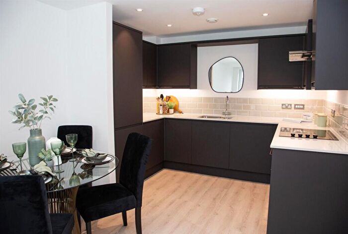 1 Bedroom Apartment For Sale In Riber View, Matlock, DE4