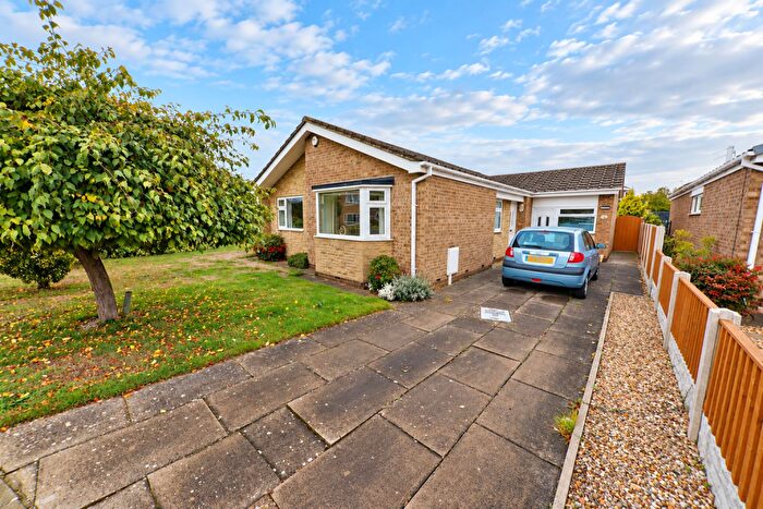3 Bedroom Detached Bungalow For Sale In Harcourt Close, Bessacarr, Doncaster, DN4