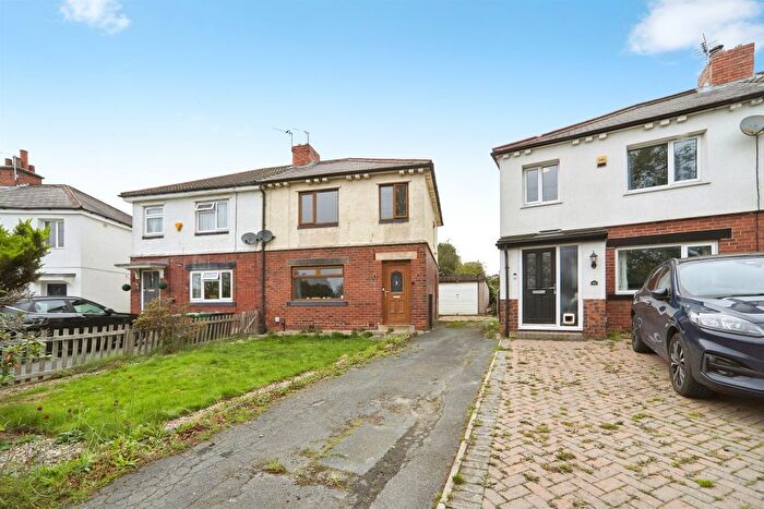 3 Bedroom Semi-Detached House For Sale In Salmon Crescent, Horsforth, Leeds, LS18