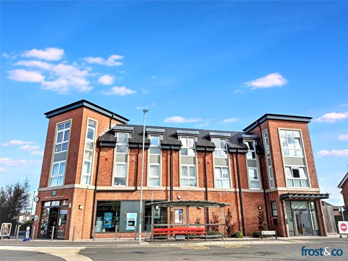 2 Bedroom Apartment For Sale In Ashley Road, Parkstone, Poole, Dorset, BH14