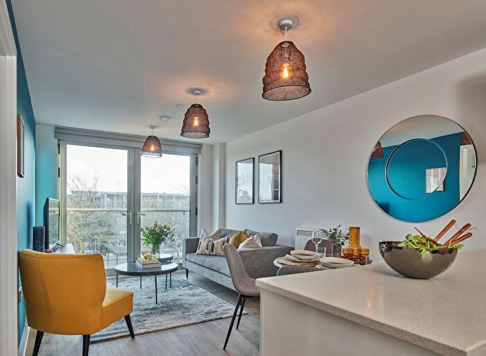 1 Bedroom Apartment To Rent In Solstice Apartments, Milton Keynes Milton Keynes, MK9