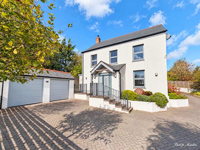 3 Bedroom Farm House For Sale In Lockengate, Mid Cornwall, PL26