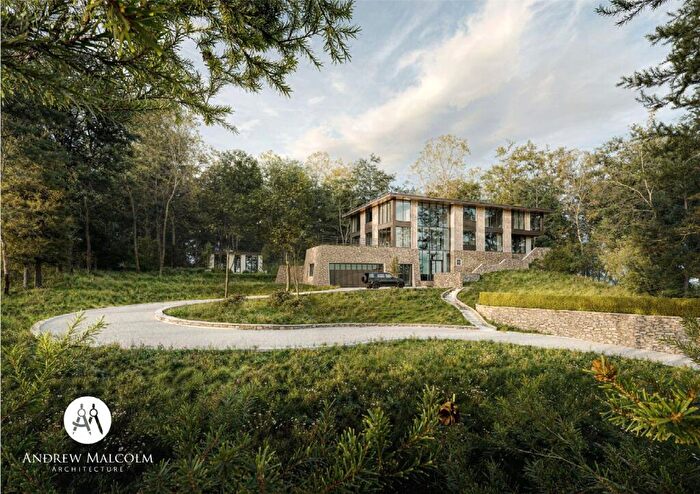Detached House For Sale In Ravenscroft Road, St George's Hill, Weybridge, Surrey, KT13