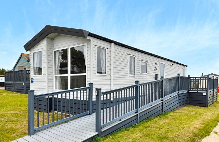 2 Bedroom Park Home For Sale In Sennen, Penzance, TR19
