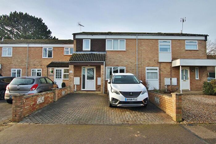 3 Bedroom Terraced House To Rent In George Lambton Avenue, Newmarket, CB8