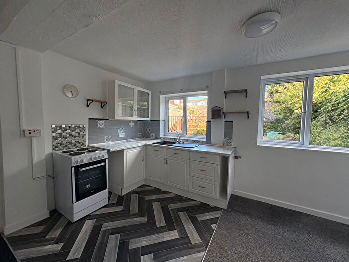 3 Bedroom Semi-Detached House To Rent In Cranbrook Avenue, Blackpool, FY2