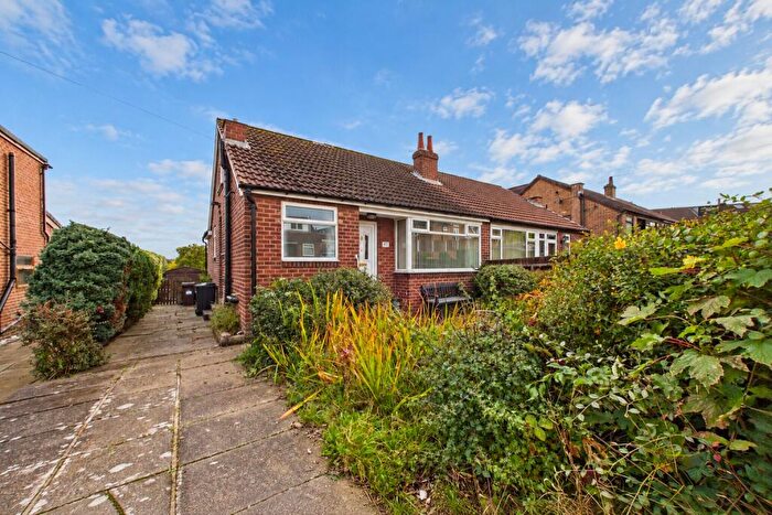 2 Bedroom Bungalow For Sale In Mazebrook Crescent, Gomersal, Cleckheaton, West Yorkshire, BD19
