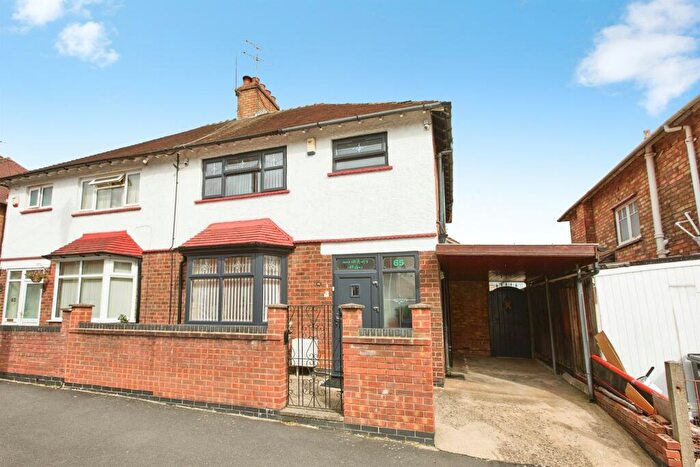 3 Bedroom Semi-Detached House For Sale In Cromwell Road, Derby, DE23