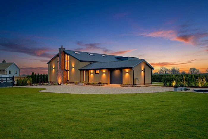 4 Bedroom Detached Bungalow For Sale In Elms Road, Freckenham, IP28