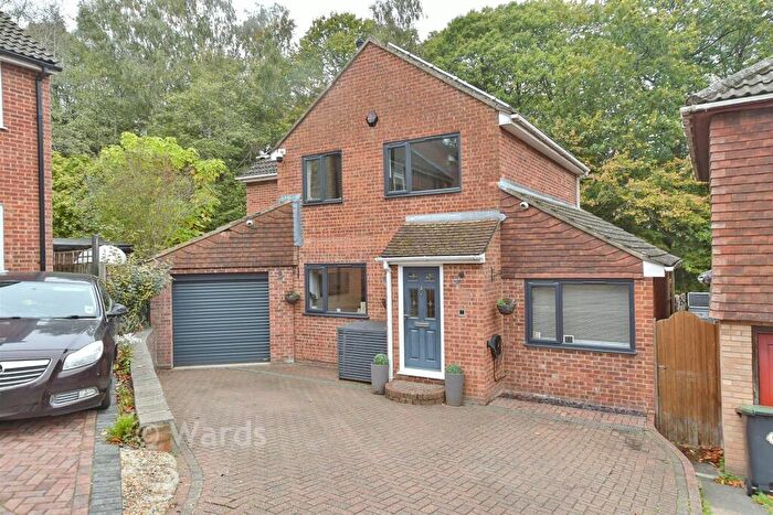 3 Bedroom Detached House For Sale In Papion Grove, Walderslade Woods, Chatham, Kent, ME5