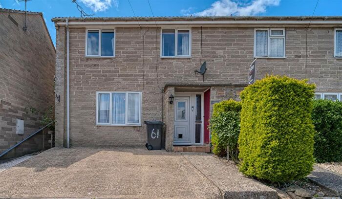 3 Bedroom Semi-Detached House For Sale In Woodhayes, Henstridge, BA8