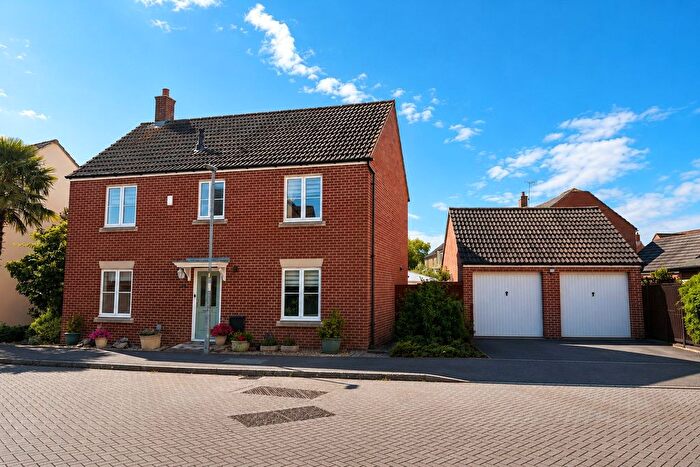 4 Bedroom Detached House For Sale In Hackney Way, Westbury, BA13