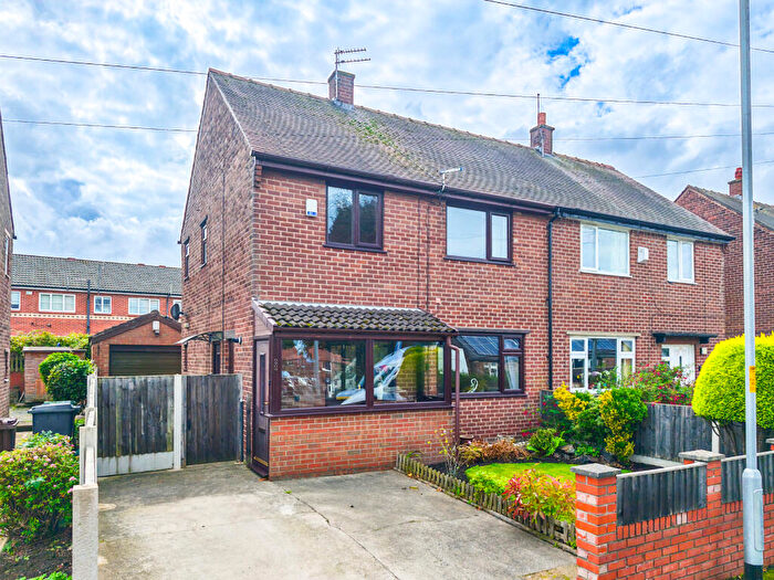 3 Bedroom Semi-Detached House For Sale In Forrest Road, Haughton Green, Denton, M34