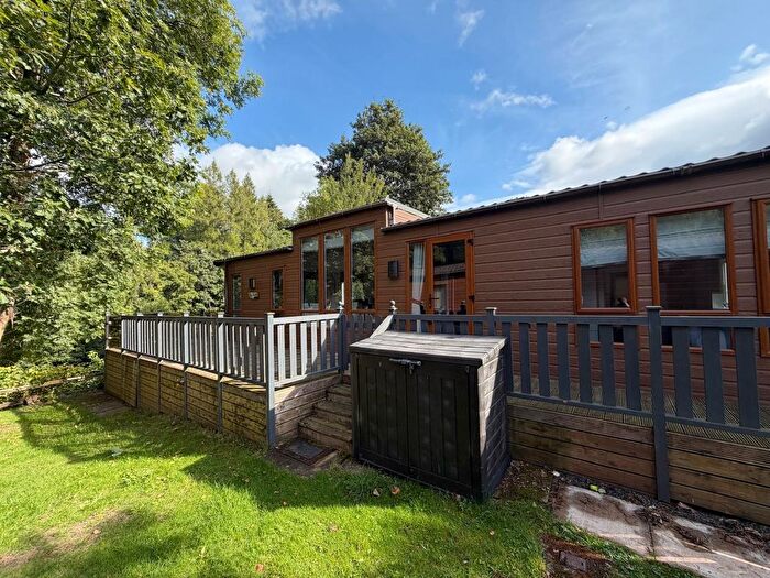 2 Bedroom Lodge For Sale In Eamont Bridge, Penrith, CA10