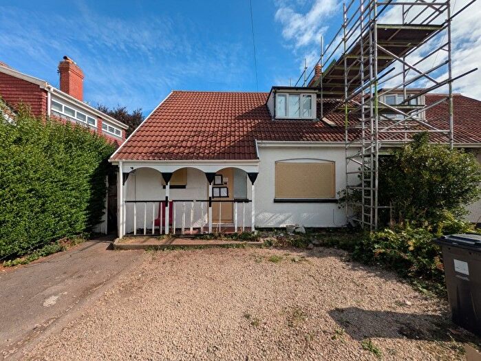 5 Bedroom Semi-Detached Bungalow For Sale In Peache Road, Bristol, BS16