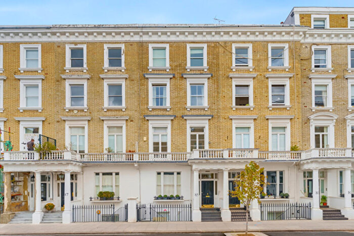 1 Bedroom Apartment For Sale In Harcourt Terrace, London, SW10