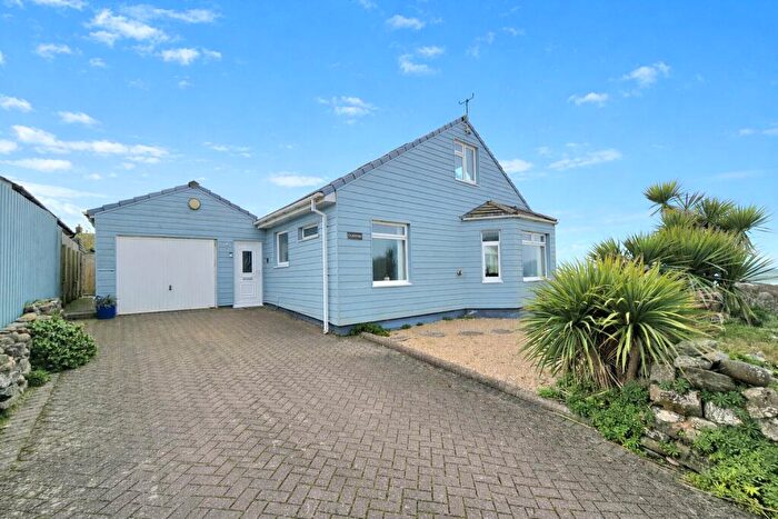 3 Bedroom Bungalow For Sale In The Crescent, Widemouth Bay, Bude, Cornwall, EX23