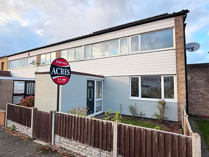 3 Bedroom Terraced House For Sale In Ruislip Close, Birmingham, B35