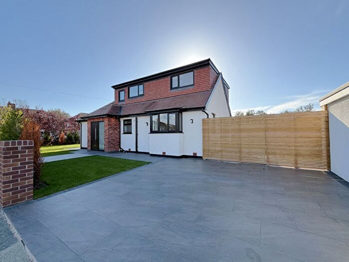 3 Bedroom Detached Bungalow For Sale In Eversleigh Avenue, Thornton-Cleveleys, FY5